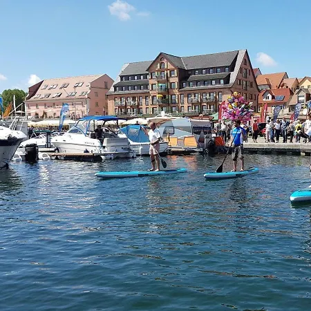 Fewo-winzer-duo-in-waren-mueritz * Warenshof